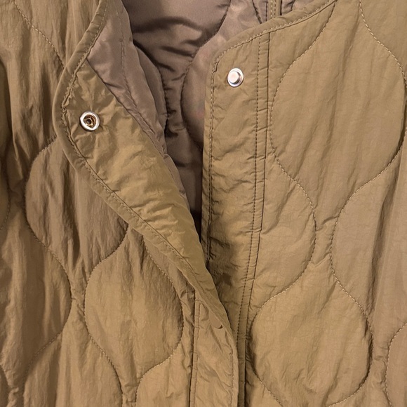 Olive Quilted Women's Jacket - Picture 3 of 5